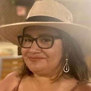 Meet your Posher, Patricia